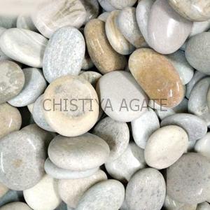 Offwhite-Landscaping-Pebble